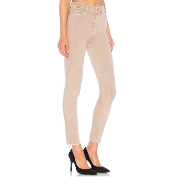 MOTHER High Waisted Looker Ankle Fray Wash Khaki Pants
Size 23 (measures to 24) - Picture 5 of 15